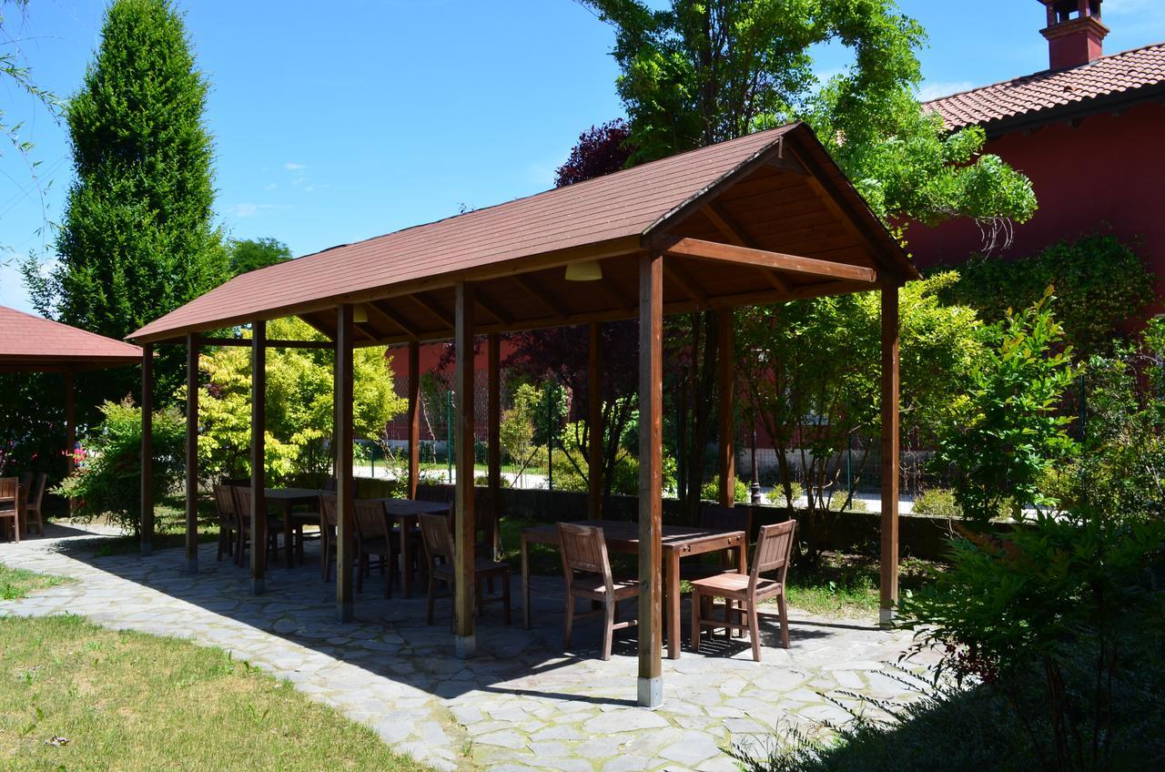 Agriturismo Cascina Maiocca Mediglia Exterior foto
