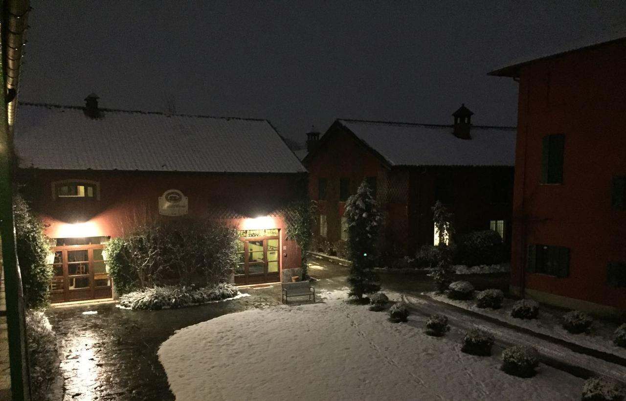 Agriturismo Cascina Maiocca Mediglia Exterior foto